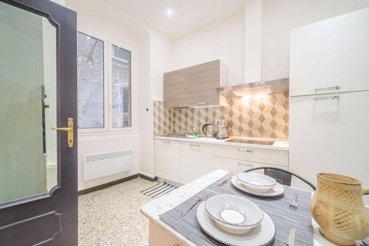 Central & Lovely Apartment In Genova - Netflix! Екстериор снимка
