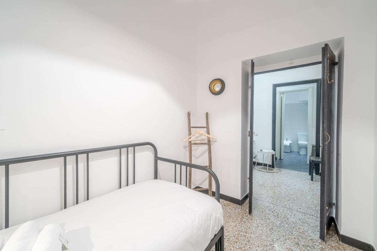 Central & Lovely Apartment In Genova - Netflix! Екстериор снимка